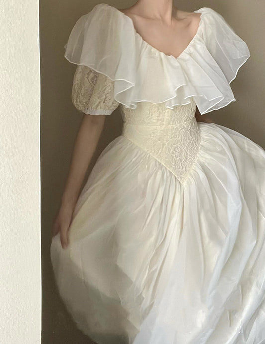 French Retro Light Wedding Puff Sleeve Lace Dress