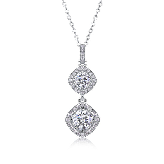 Snowy Wonderland – 1-Carat Moissanite Diamond Pendant Necklace in S925 Sterling Silver Platinum-Plated