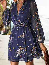 2025 Women's New Dress, V-neck Chiffon Long, Elegant Countryside Sleeves, Casual Style, Fashionable And Beautiful