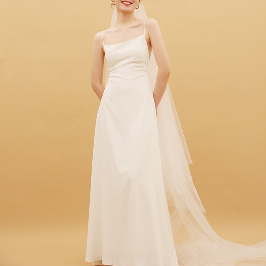 Travel Photo Light Wedding Dress With White Strap