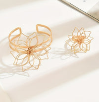Elegant Geometric Lattice Flower Ring, Double-Layer Smooth Open Adjustable Bracelet With Inlaid Lattice Line Flower Bracelet, Suitable For Everyday, Wedding Party