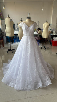 Off-shoulder Light Wedding Dress Bridal Main Yarn Lace Wedding Veil Small Trailing