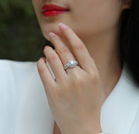 Afternoon In The Gobi - A Fashionable And Luxurious Jewelry Piece Set With Half-carat Moissan Diamond S925 Sterling Silver And Platinum-plated Diamond